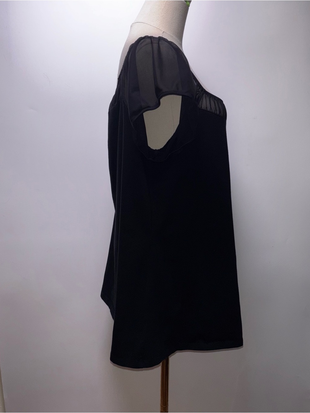 Torrid Black Square-Neck Flutter Sleeve Top Size 3 = 3X - Picture 6 of 8